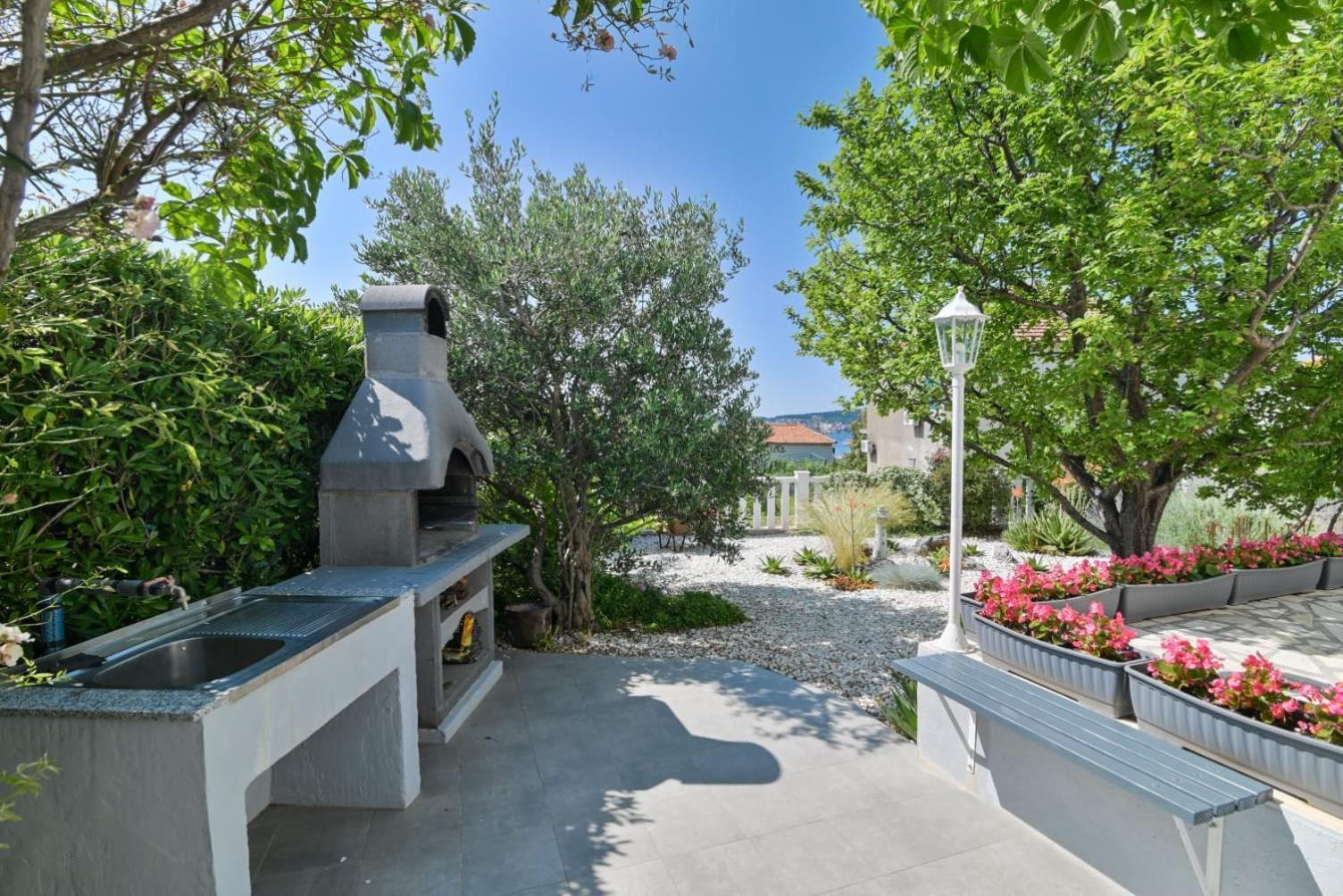 Rina Vacation Home Trogir Kültér fotó